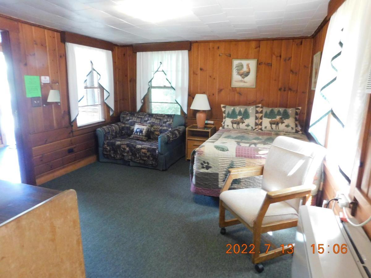 Patio Motor Court Motel Carroll Екстериор снимка