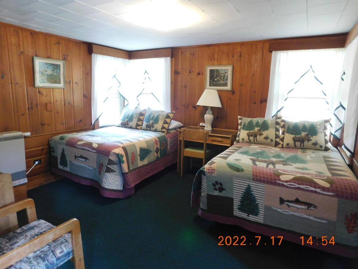 Patio Motor Court Motel Carroll Екстериор снимка