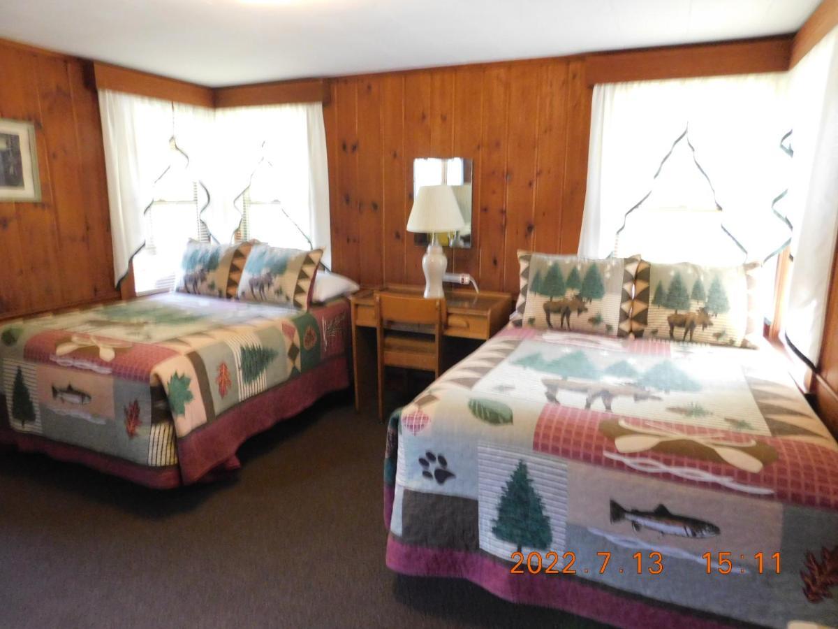 Patio Motor Court Motel Carroll Екстериор снимка
