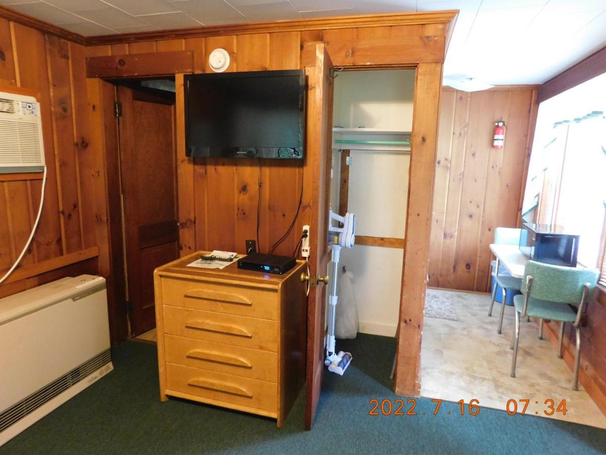 Patio Motor Court Motel Carroll Екстериор снимка