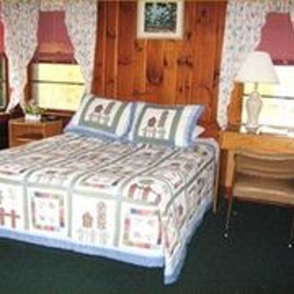 Patio Motor Court Motel Carroll Екстериор снимка